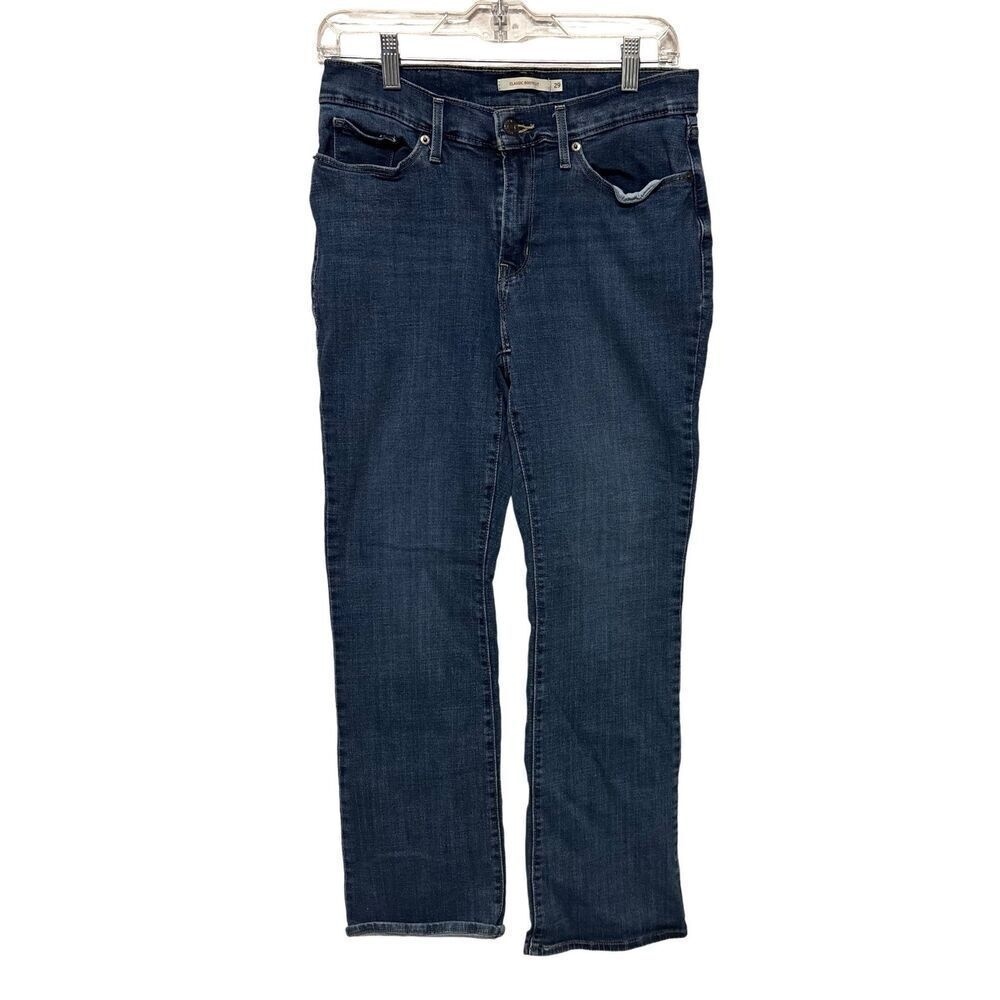 Levis Classic Bootcut‎ Jeans Size 29” Short, 30” Inseam Dark Wash